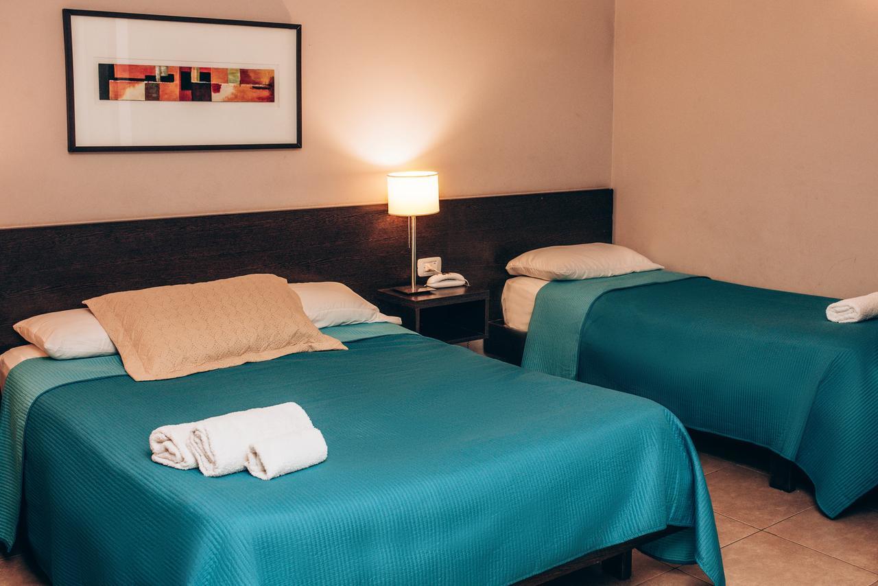 Hotel Solano Santiago del Estero Esterno foto